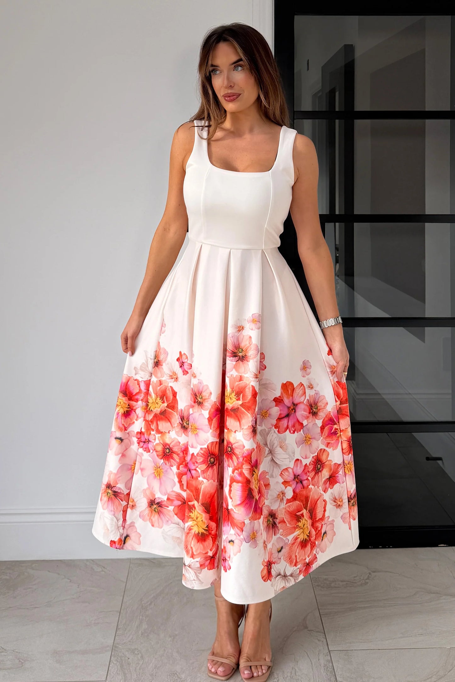 Erica Square Neck Pleated Midi Dress Floral print
